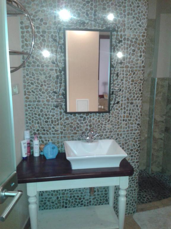Apartman Lidicka Apartment มาเรียอานซเกลาซนี ภายนอก รูปภาพ